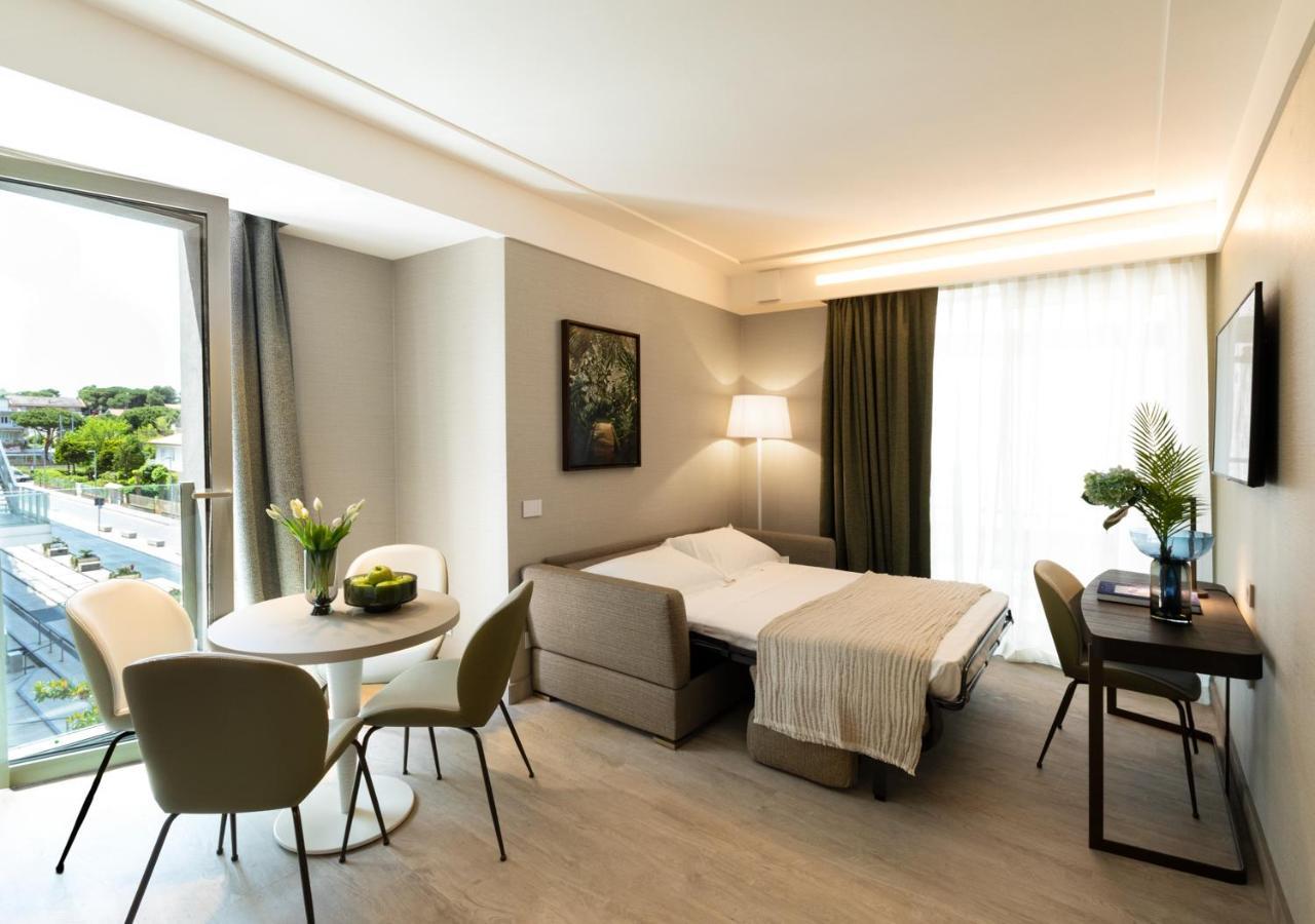 Ceccarini 9 Home Suite Home Riccione Zewnętrze zdjęcie