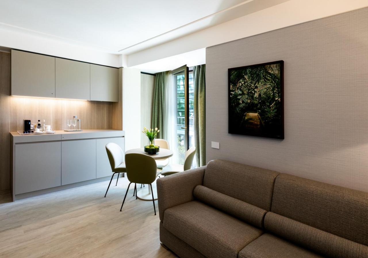 Ceccarini 9 Home Suite Home Riccione Zewnętrze zdjęcie