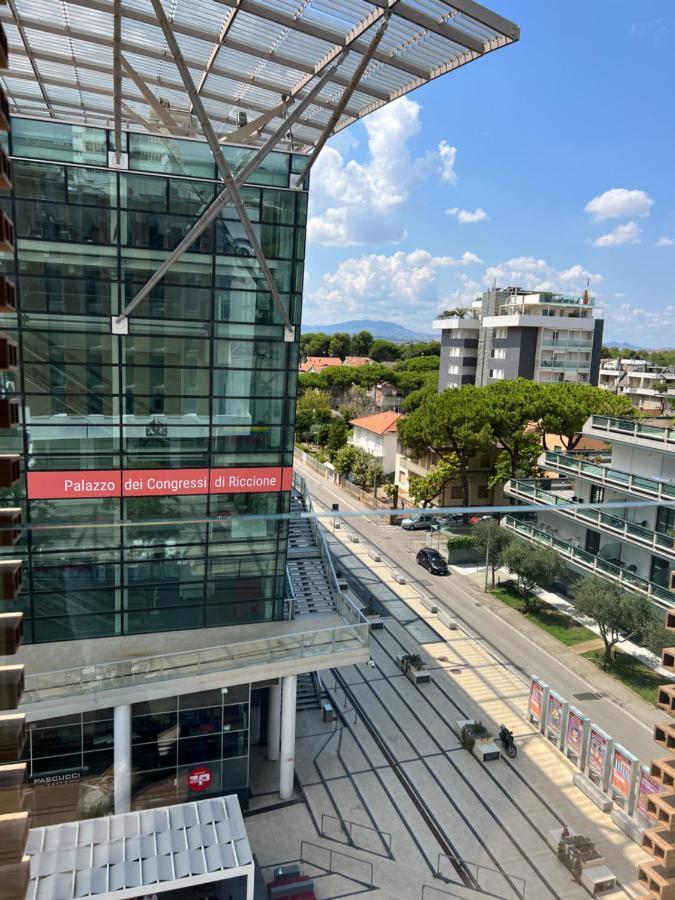 Ceccarini 9 Home Suite Home Riccione Zewnętrze zdjęcie