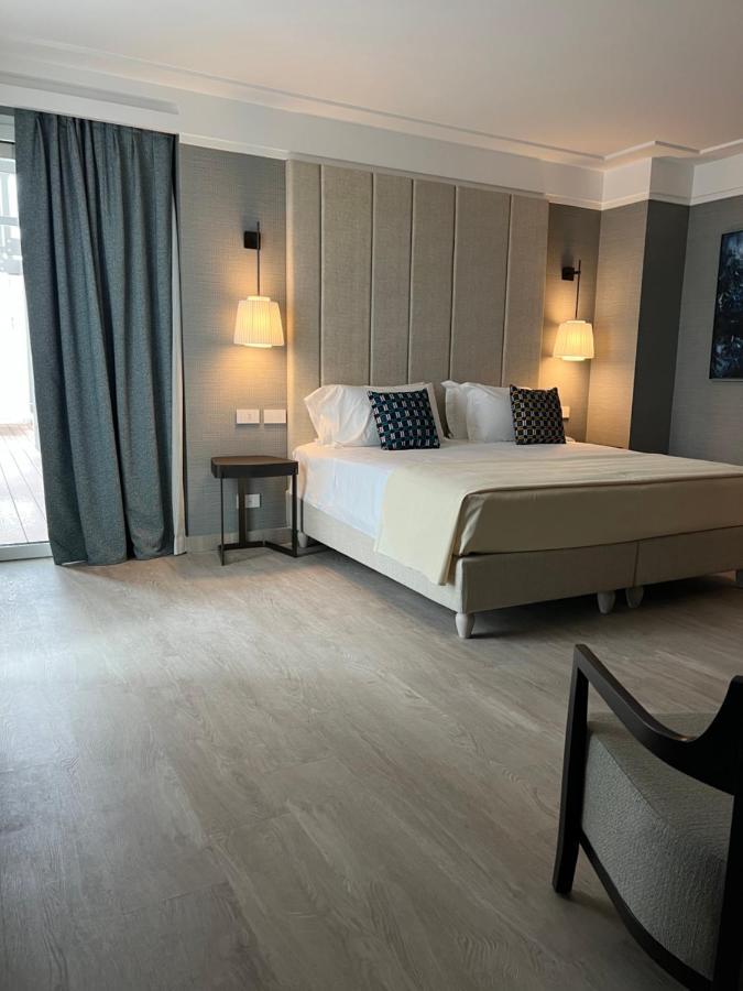 Ceccarini 9 Home Suite Home Riccione Zewnętrze zdjęcie